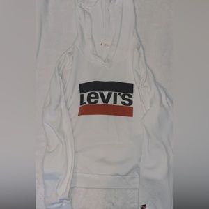 White levi’s hoodie